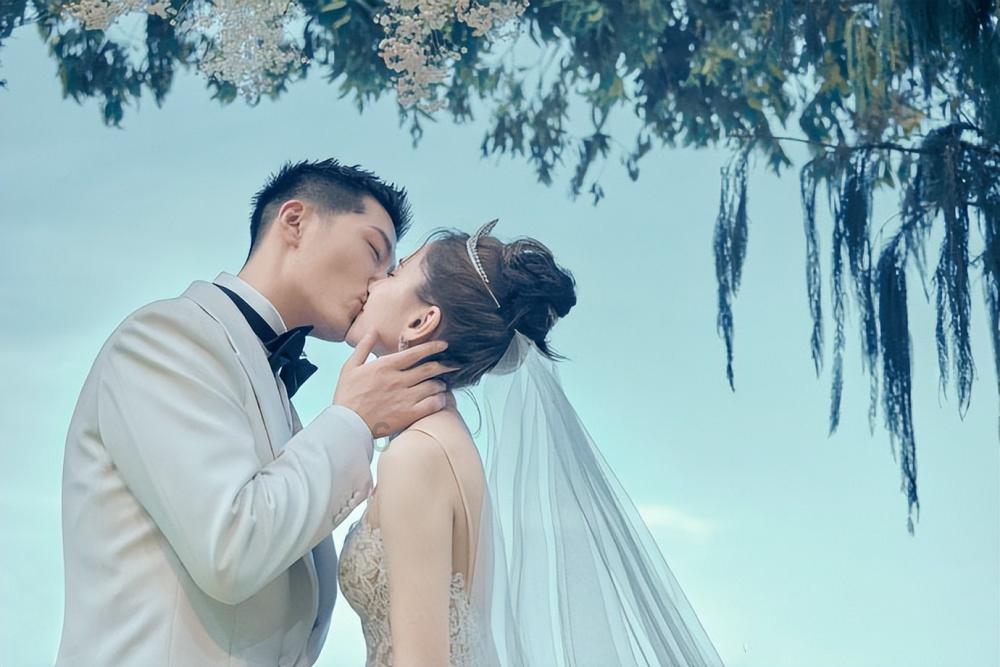 CIES球员争顶能力排行：范迪克第一，金玟哉第二