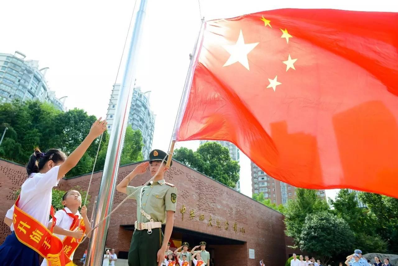 奥日与黑暗森林