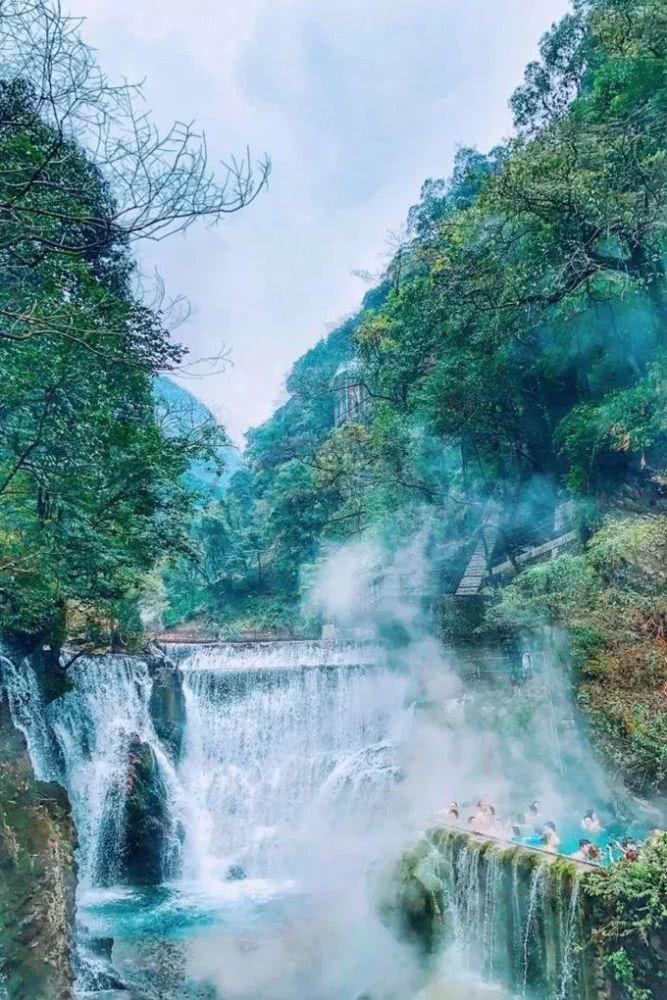 皇太极第八妃,地位比孝庄还高,一不小心成了多尔衮的岳母