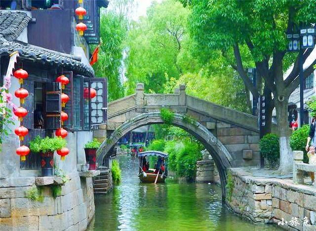 这年代学历真的很重要吗？游戏画面